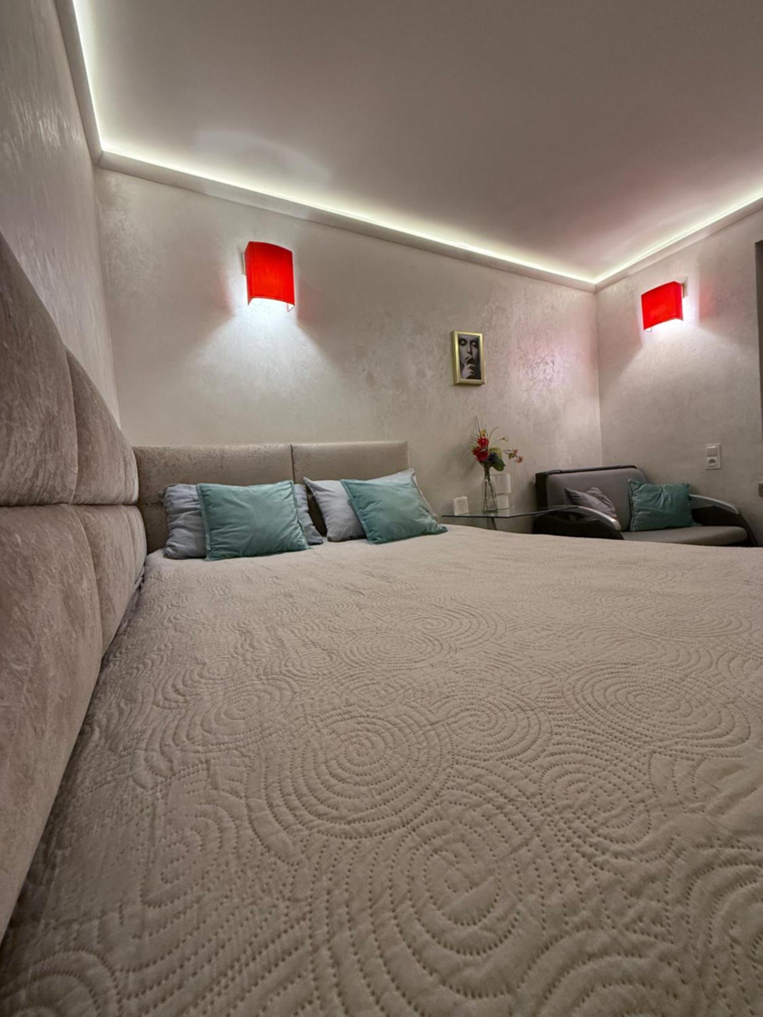 Chill Luxembourg Apartment เบียวิสตอก ภายนอก รูปภาพ